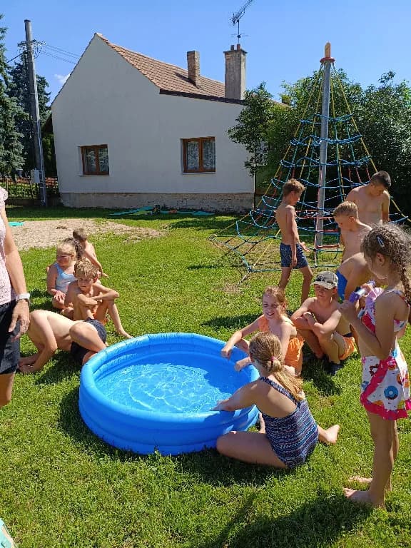 Vedra ve škole – fotografie 1